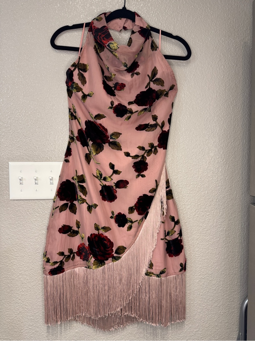 VICI Pink Floral Velvet Burnout Fringe Halter Mini Dress Size Large